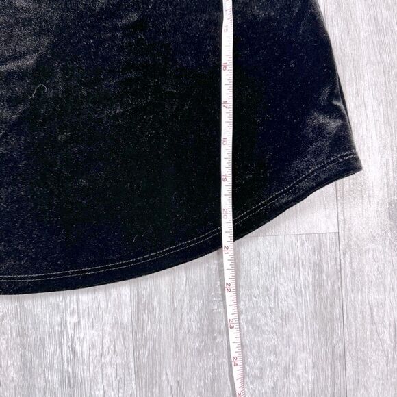 Ralph Lauren Women's NWT Black Velvet Off The Shoulder Long Sleeve Top XS - Picture 5 of 6